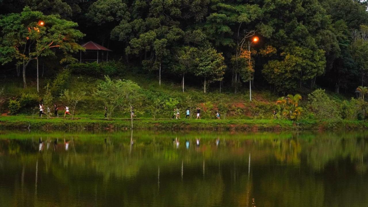 A Little Home Mang Den Kon Von Kla Bagian luar foto